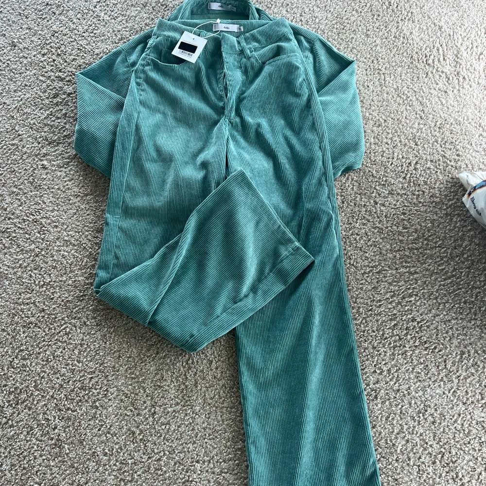 ADIKA crop jacket with matching pants